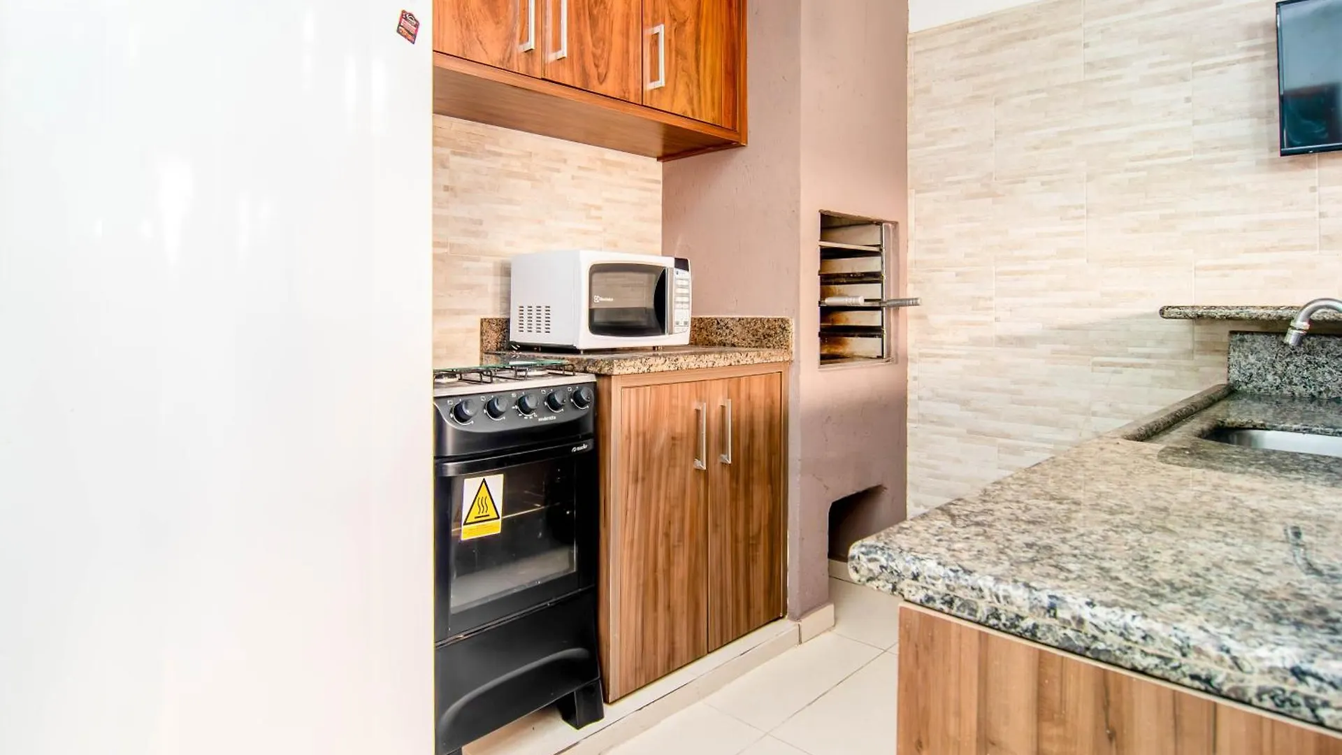 Studio Proximo Ao Mar Em Jurere Pr1362 Florianópolis Apartament
